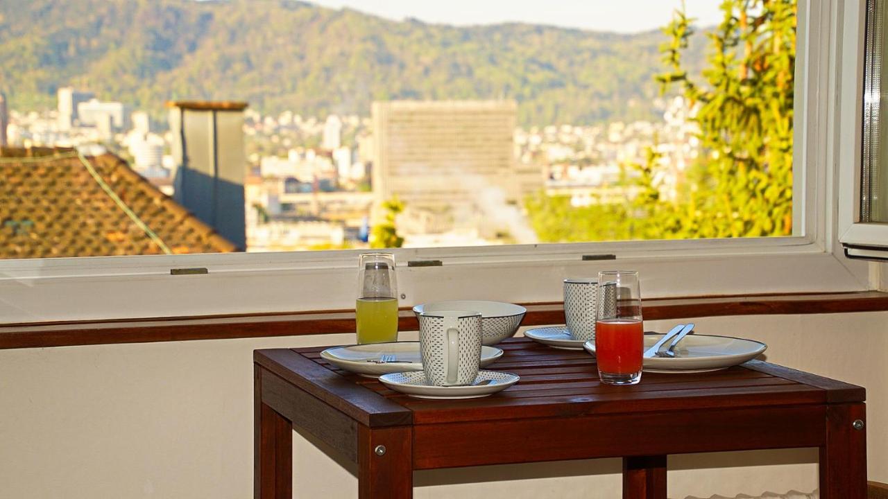 Helvetia 2 Zimmer Apartment Mit Parkplatz Цюрих Екстер'єр фото